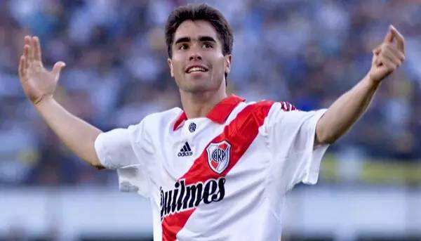 内马尔全世界排名,内马尔在全世界50大球星排第几