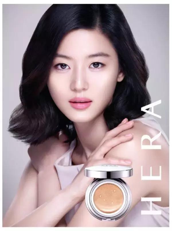 美女揭秘日韩欧美气垫大战开始，你站哪一家？