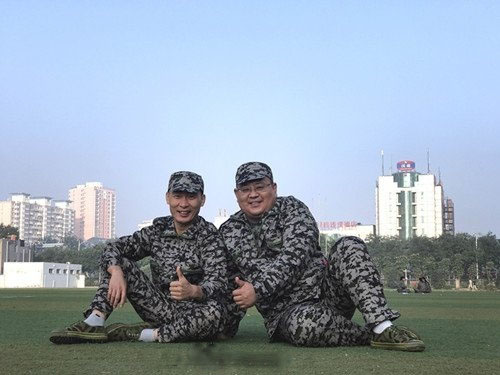 保定技术学院来俩“大叔”级新生:一个41一个36