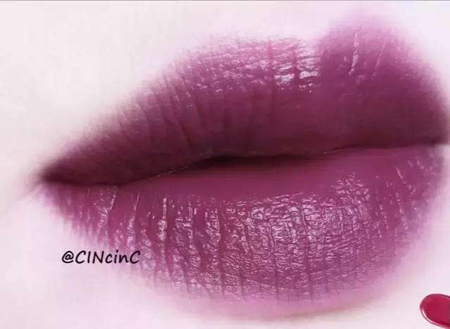 天气渐凉的口红,天气变冷了润唇膏