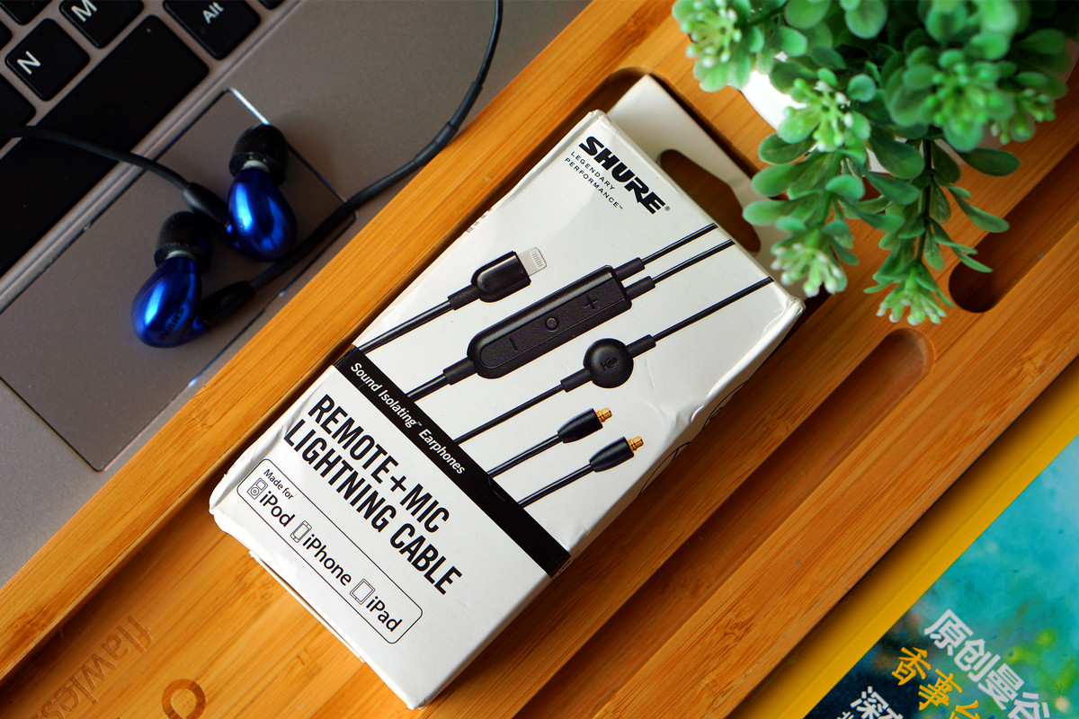 手机直推*党**出街利器：四单元动铁旗舰舒尔SE846体验