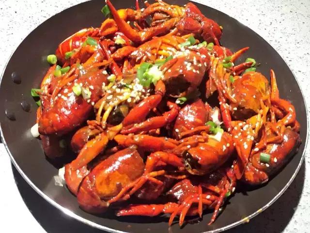 湖北美食小龙虾推荐,湖北美食推荐小龙虾