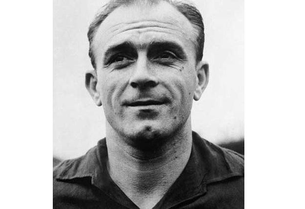 80年代世界足球明星名单,足球明星世界排名一览表最新