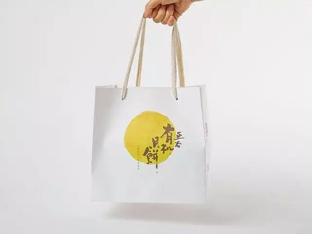 中秋节其实是个吃货节！网红月饼大盘点，拼口味拼逼格还要拼脑洞