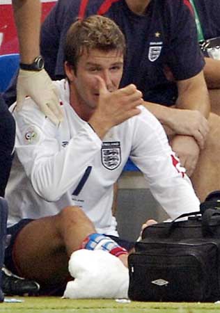 足球竞彩失败悲情时刻,足球史上最悲情的10大瞬间