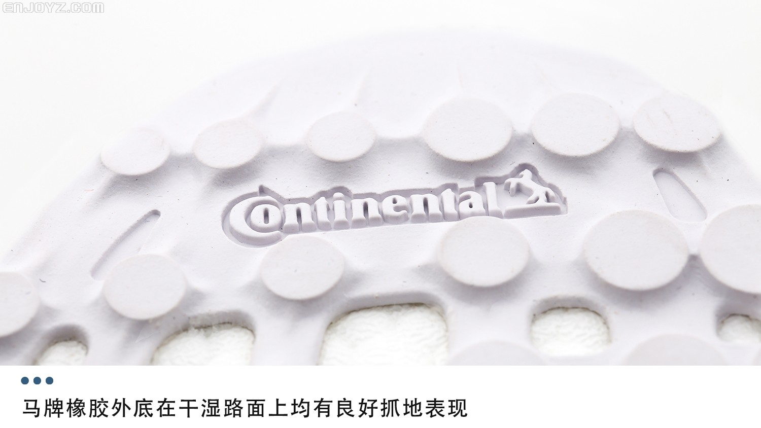 想让情怀落地?那就选择这双猎鹰!