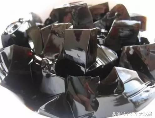 烧仙草还是龟苓膏好吃,烧仙草为啥叫烧仙草龟苓膏