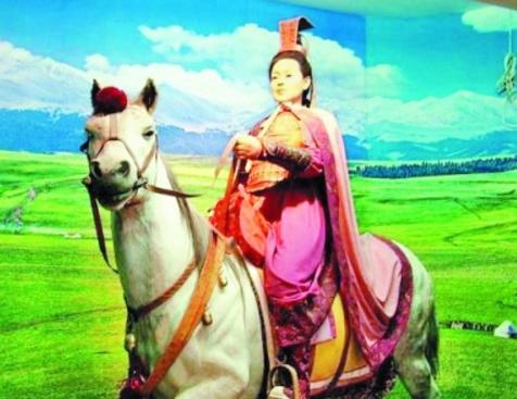 她是全世界第一个弹瑟琶的人，一封家书唱得长安战马嘶鸣