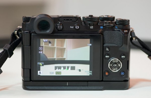 奥林巴斯pen-f相机测评,奥林巴斯pen-f镜头推荐