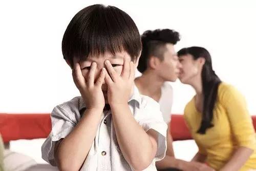 孩子“性认知”的敏感问题，父母如何“教”不尴尬？