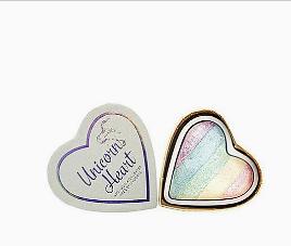 迷倒少女，彩妆会比心萌到犯规