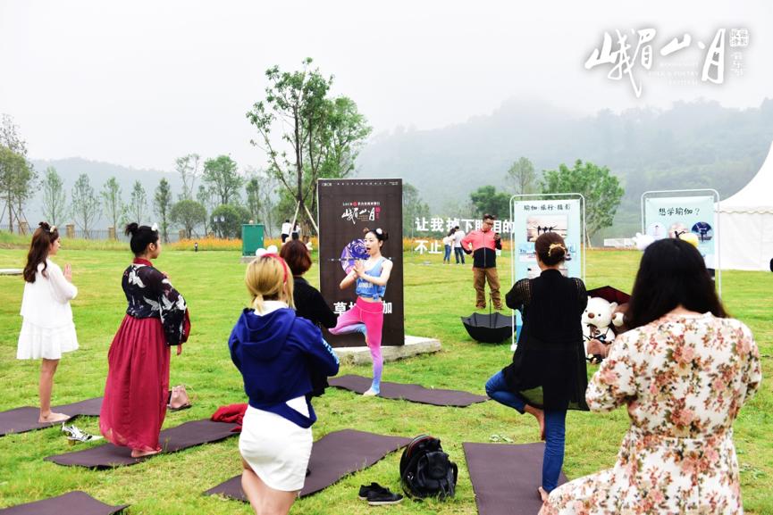 峨眉山音乐节,峨眉山月民谣音乐节直播