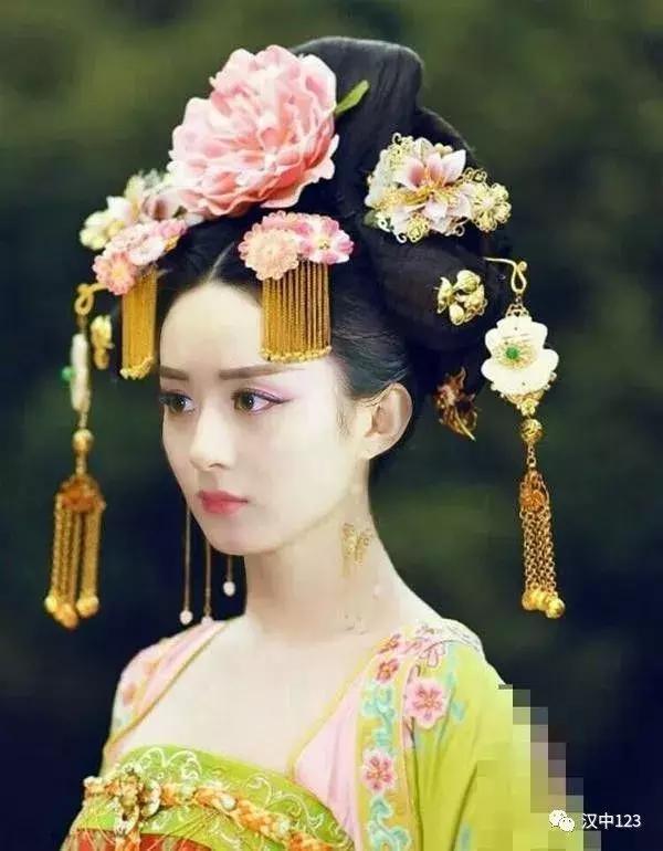 汉中光雾山最详细地点,光雾山旅游景区感受大自然