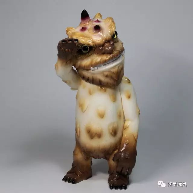 “森林”，一只在梦里旅行的温柔怪兽