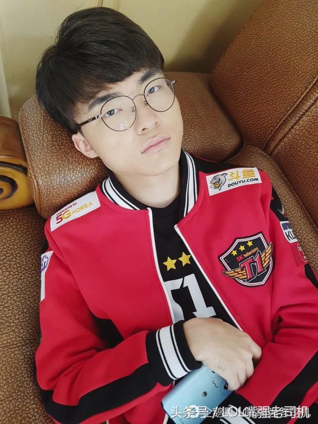 足球有五星巴西LOL有三星SKT，SKT全员化身新队服模特！