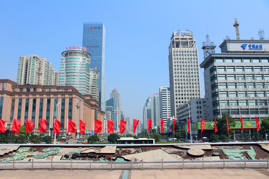 广场喜迎国庆,广场盛装迎国庆