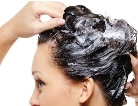 头发油腻怎么办,头发油腻吃什么东西改善