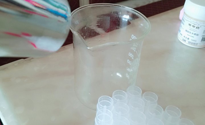 分享几款自制口红唇膏，给爱美的女士们