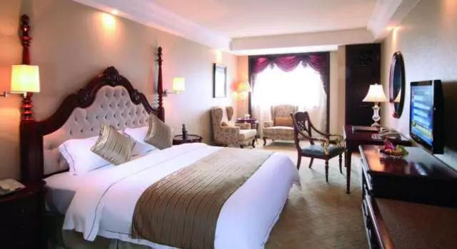 鍥藉簡鍗佸ぇ涓嶆暍鍘荤殑鏅偣,鍥藉簡鏃呮父灏忎紬鍩庡競