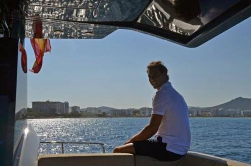 纳达尔努力与坚韧,纳达尔游艇