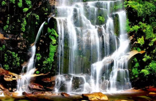 鍥藉簡鍗佸ぇ涓嶆暍鍘荤殑鏅偣,鍥藉簡鏃呮父灏忎紬鍩庡競