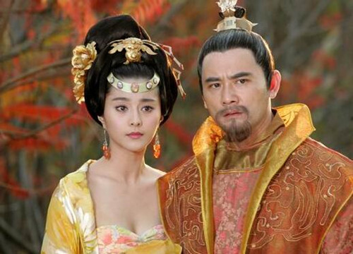 杨贵妃为何如此受唐玄宗宠爱,杨贵妃为什么能受唐玄宗独宠