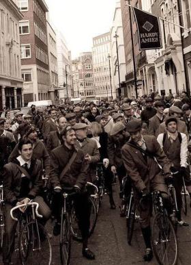 玩转复古时髦纯正英国血统的“Pashley”，现已正式登陆上海