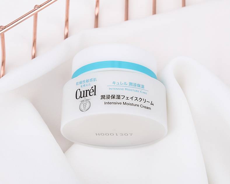 日本最受欢迎的的20款护肤品，款款都是人气王！