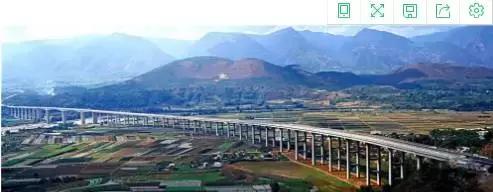 堵在路上别着急,堵在高速上不要慌