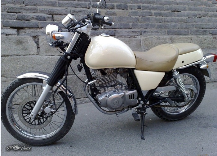 最新款铃木gn250介绍,经典铃木gn250摩托