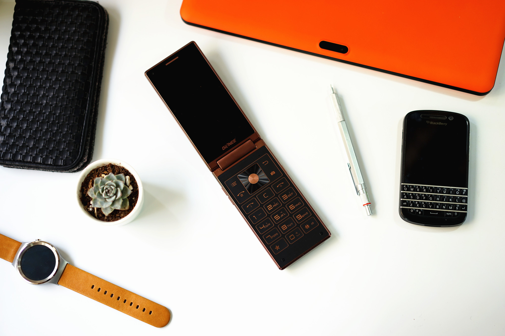 打破陈规翻转新时代：金立天鉴W909旗舰首评