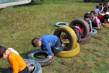 幼儿园自制体育器械有哪些,幼儿园自制户外体育器械手脚并用