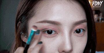 阿玛尼什么颜色口红最好用显白,李佳琦推荐适合秋冬的显白口红