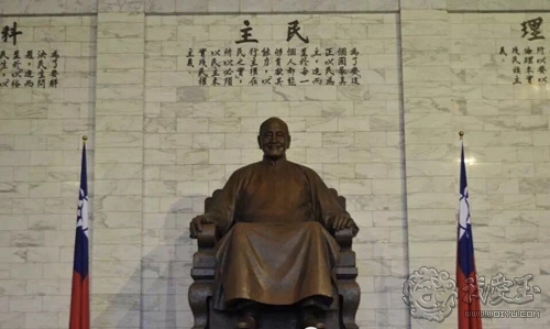 红珊瑚介绍,真正的红珊瑚是什么样的