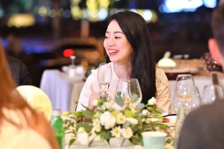 防止尬聊十二个话题搞笑,防尬聊技巧