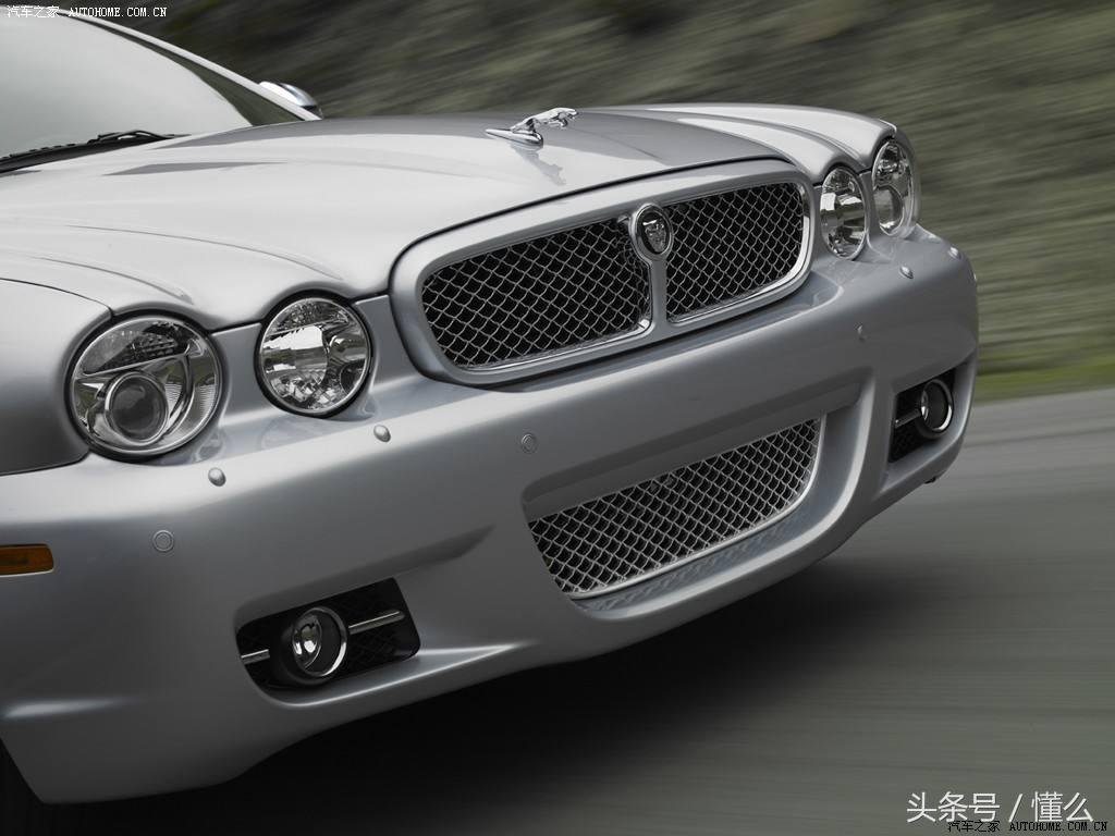 捷豹xj8深度翻新,捷豹xj8皇家加长版街拍