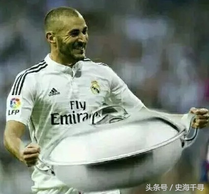 世界足坛十大经典球星绰号,足坛球星绝技盘点