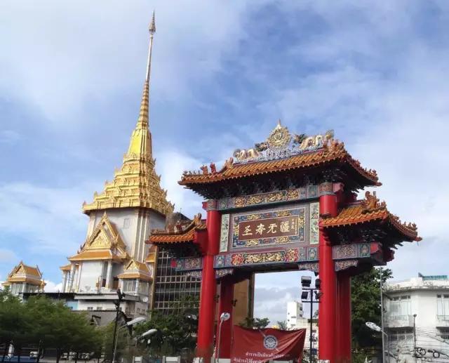 揭秘：真实的泰国人妖，昙花一现的美丽