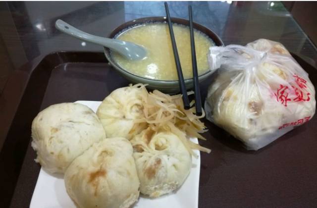 一咬满嘴油儿！北京最好吃的包子铺全在这！