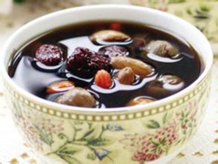 祛斑美白美肤汤怎么喝好,中药美白祛斑药材汤功效