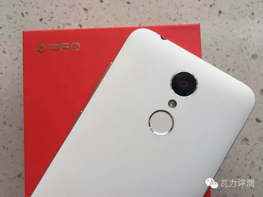 360f4高配版手机怎么样,360f4手机最新评论