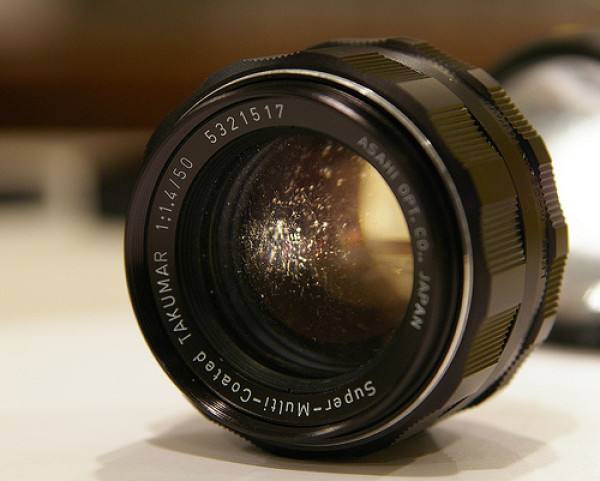 相机镜头发霉怎么处理最好,相机镜头发霉清理一次要多少钱