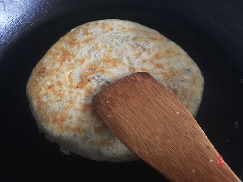 绿豆饼小孩子吃好吗视频,绿豆馅咸香油饼