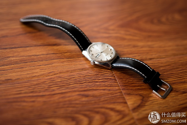 翻包记编辑带什么,翻包记日常必备物品有哪些