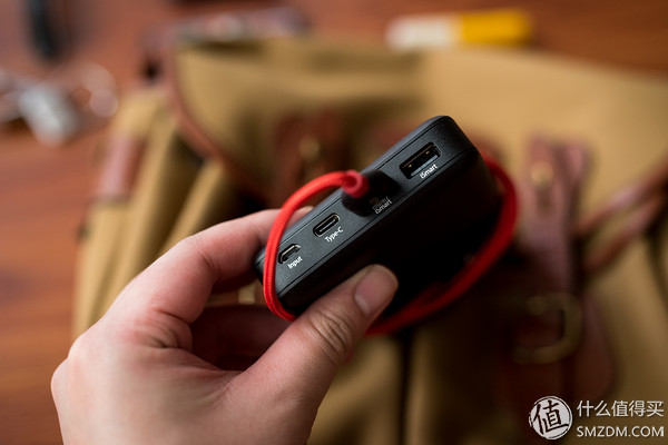 翻包记编辑带什么,翻包记日常必备物品有哪些