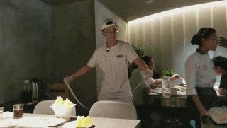 香港人到深圳吃海底捞真实感受,香港海底捞真实感受