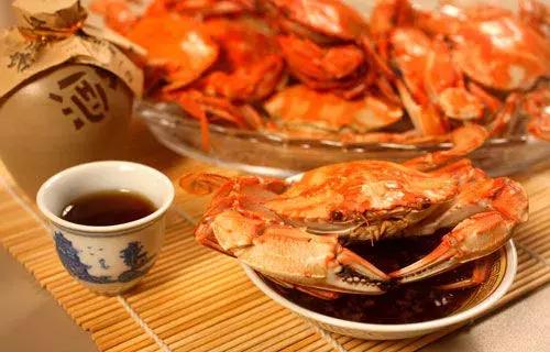 哺乳期能不能吃螃蟹呢,哺乳期可以吃螃蟹可以打预防针吗