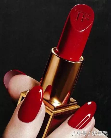 最经典好看的正红色口红款式,十款最好用的口红色号图