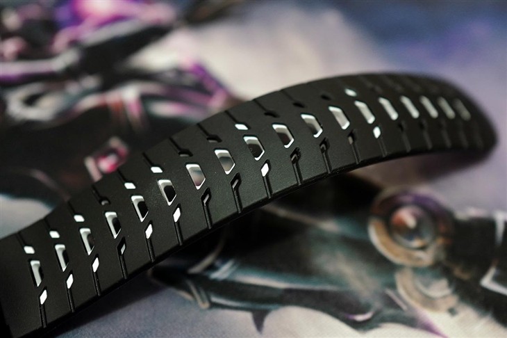 智能手表佳明forerunner30,佳明forerunner235l智能运动手表