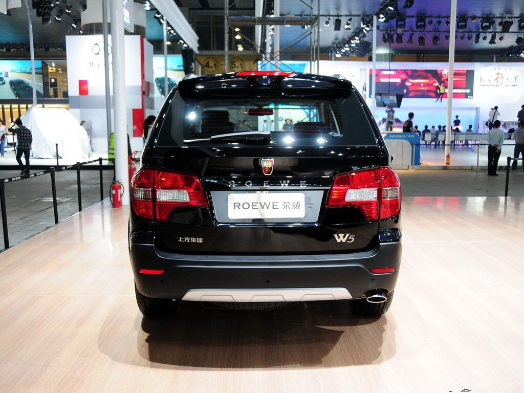 奔驰ML底盘,奔驰S级发动机,非承载式+四驱,14万起售!